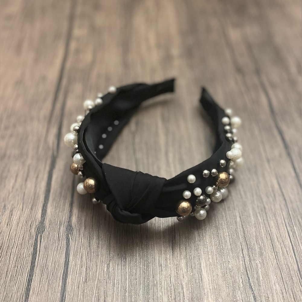 Black Pearl & Gold Accent Knotted Headband